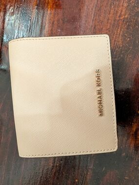 Michael Kors Pale Pink Saffiano Leather Bifold Wallet
